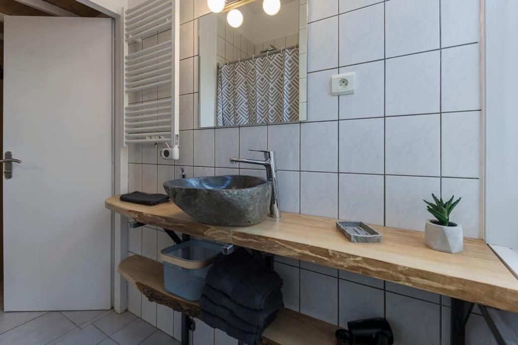 St Leon Strasbourg - Studio 3 Pers - Proche Centre Ville Esterno foto